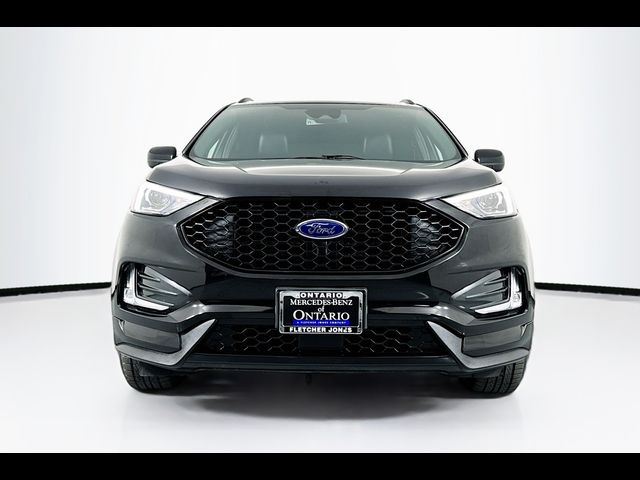 2022 Ford Edge ST Line