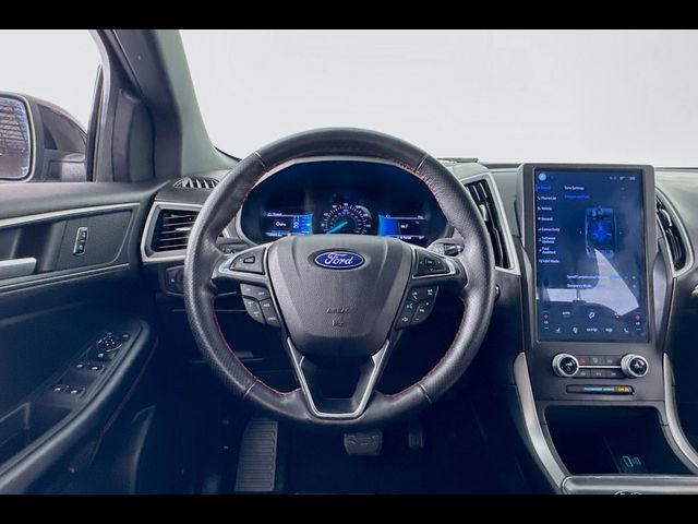 2022 Ford Edge ST Line