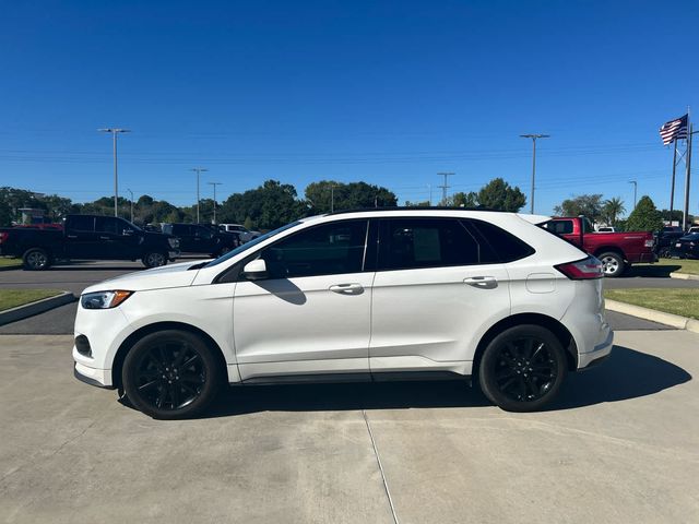 2022 Ford Edge ST Line