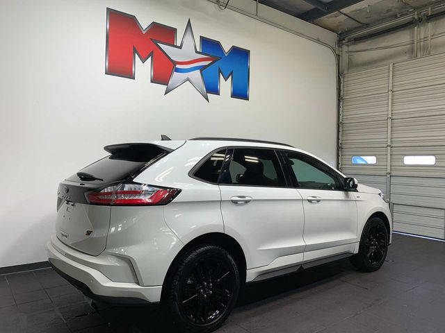 2022 Ford Edge ST Line