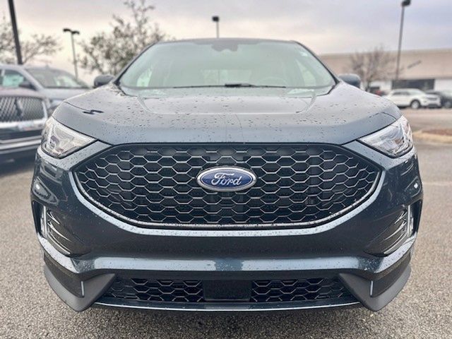 2022 Ford Edge ST Line