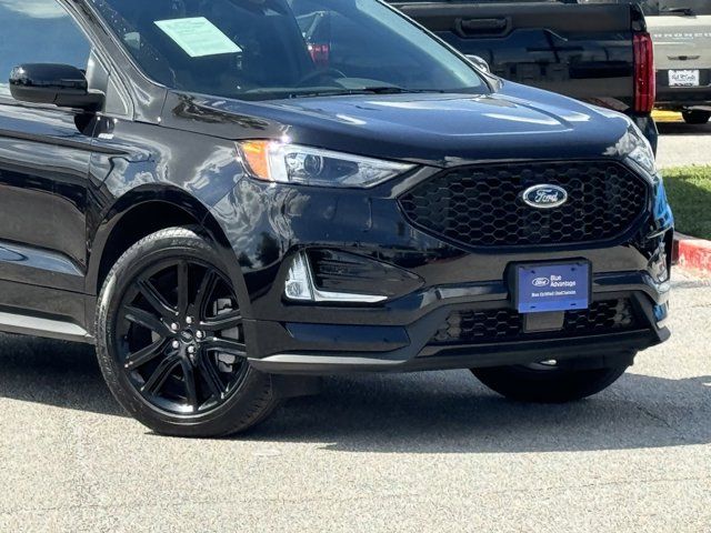 2022 Ford Edge ST Line