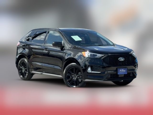 2022 Ford Edge ST Line