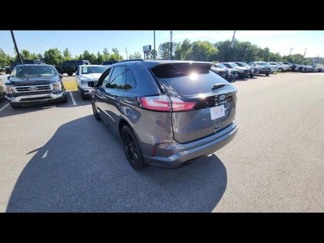 2022 Ford Edge ST Line