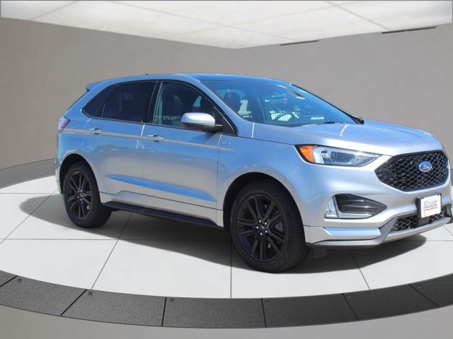 2022 Ford Edge ST Line