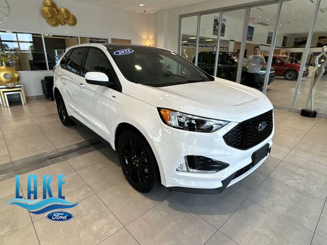 2022 Ford Edge ST Line