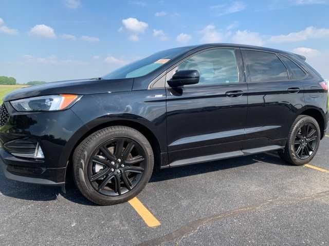 2022 Ford Edge ST Line