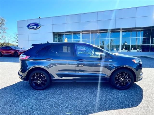 2022 Ford Edge ST Line