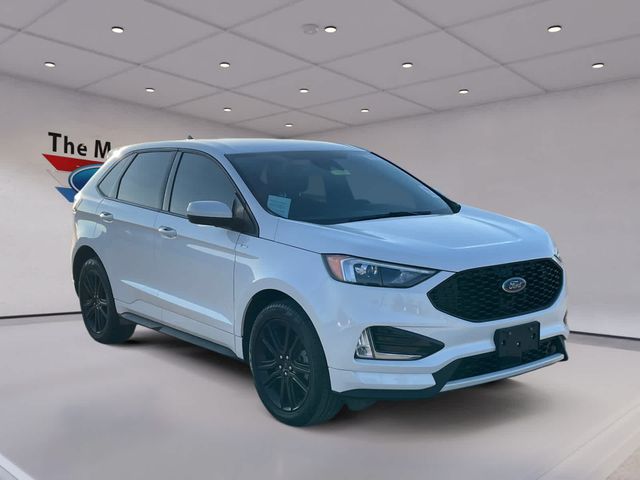 2022 Ford Edge ST Line