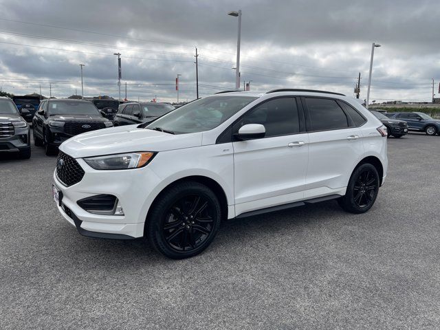 2022 Ford Edge ST Line