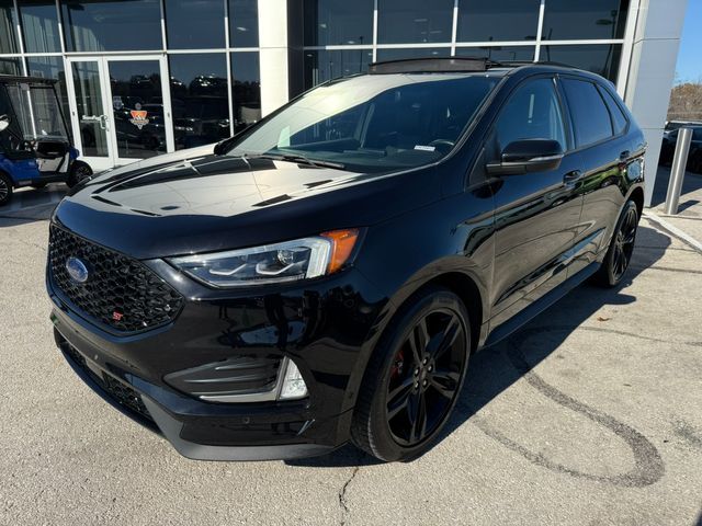 2022 Ford Edge ST