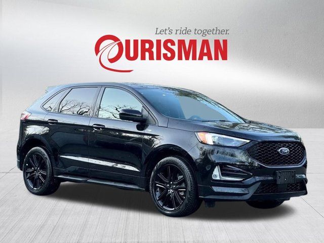 2022 Ford Edge 