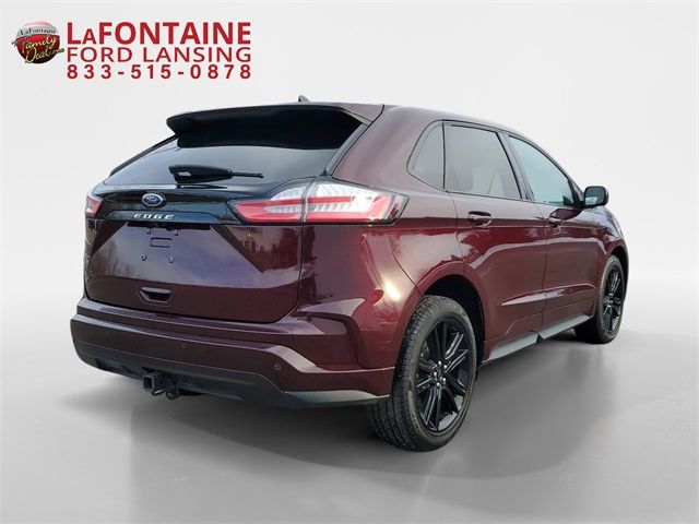 2022 Ford Edge 