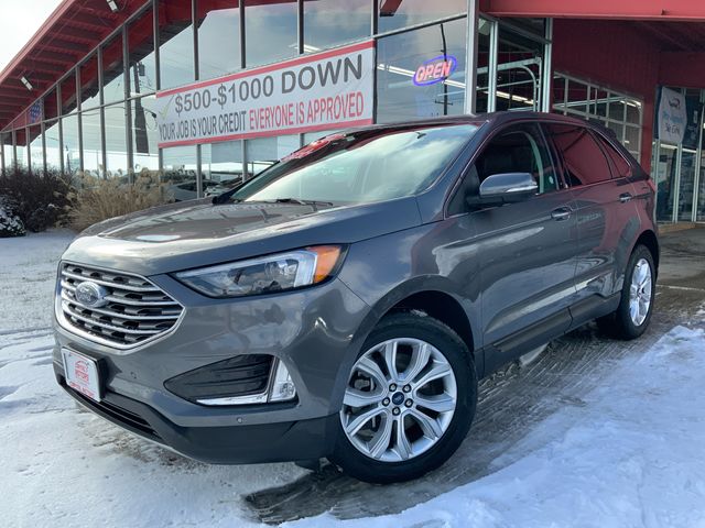 2022 Ford Edge Titanium