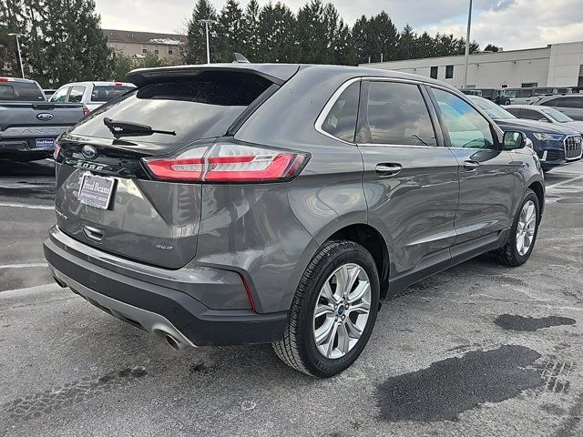 2022 Ford Edge Titanium