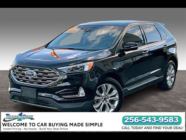 2022 Ford Edge Titanium