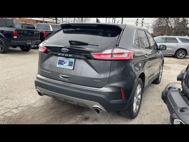 2022 Ford Edge Titanium