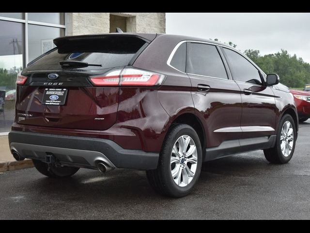 2022 Ford Edge Titanium