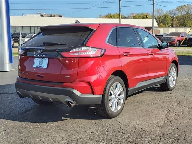 2022 Ford Edge Titanium