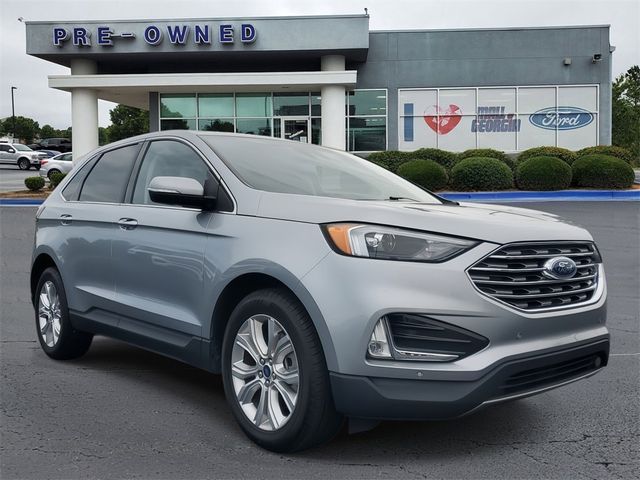 2022 Ford Edge Titanium