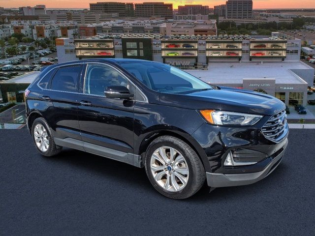 2022 Ford Edge Titanium