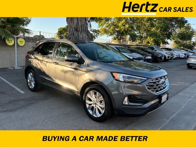 2022 Ford Edge Titanium