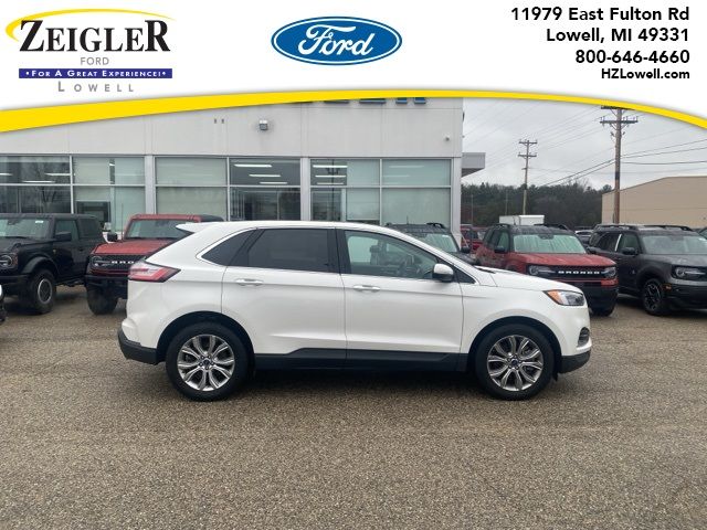 2022 Ford Edge Titanium