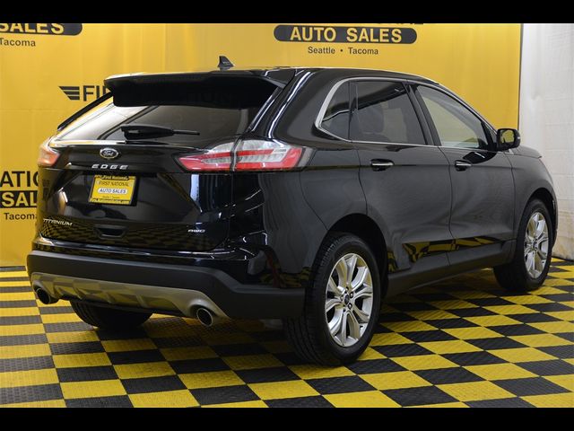 2022 Ford Edge Titanium