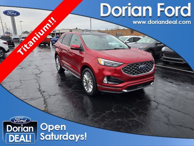 2022 Ford Edge Titanium