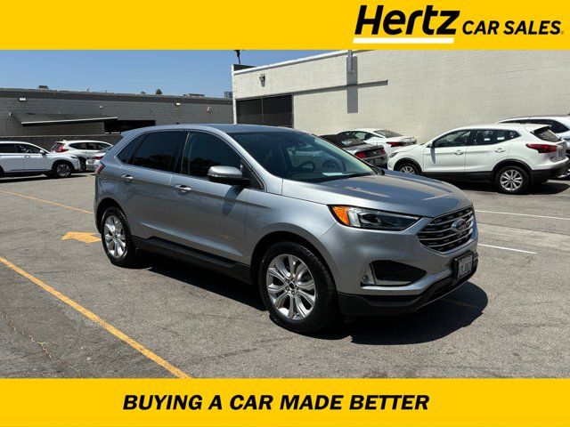 2022 Ford Edge Titanium