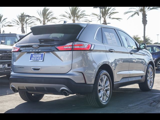 2022 Ford Edge Titanium