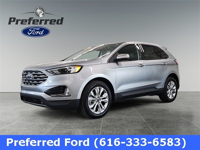 2022 Ford Edge Titanium