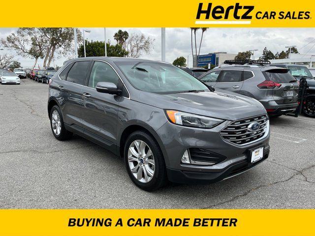 2022 Ford Edge Titanium