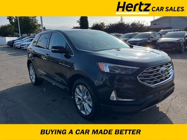 2022 Ford Edge Titanium