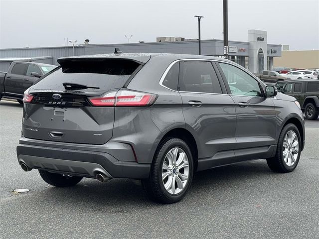 2022 Ford Edge Titanium