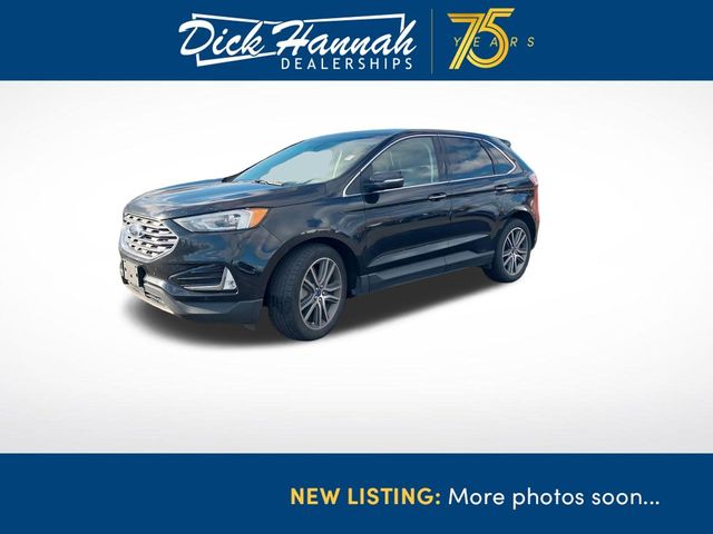 2022 Ford Edge Titanium