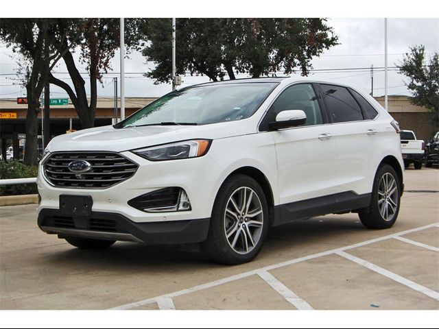 2022 Ford Edge Titanium