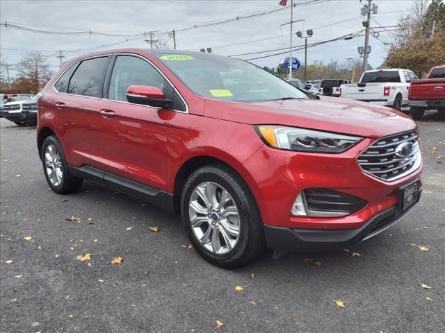 2022 Ford Edge Titanium