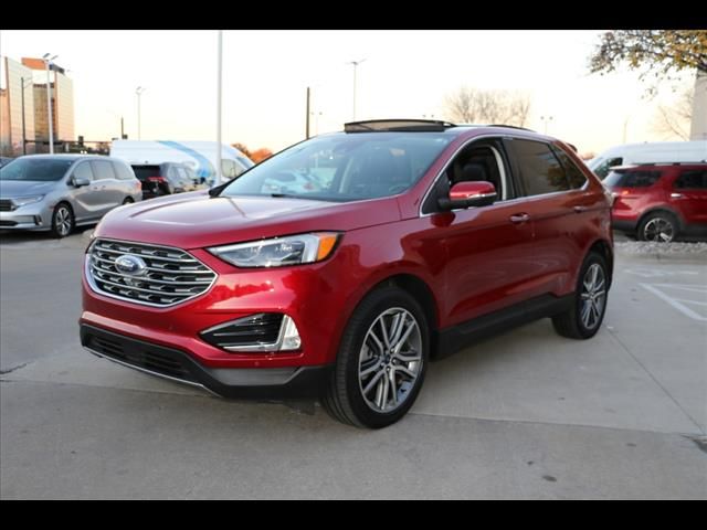 2022 Ford Edge Titanium