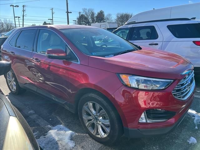 2022 Ford Edge Titanium