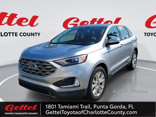 2022 Ford Edge Titanium