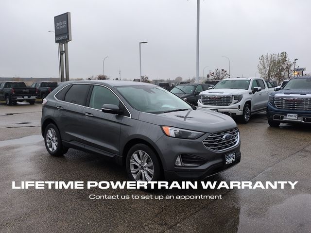 2022 Ford Edge Titanium