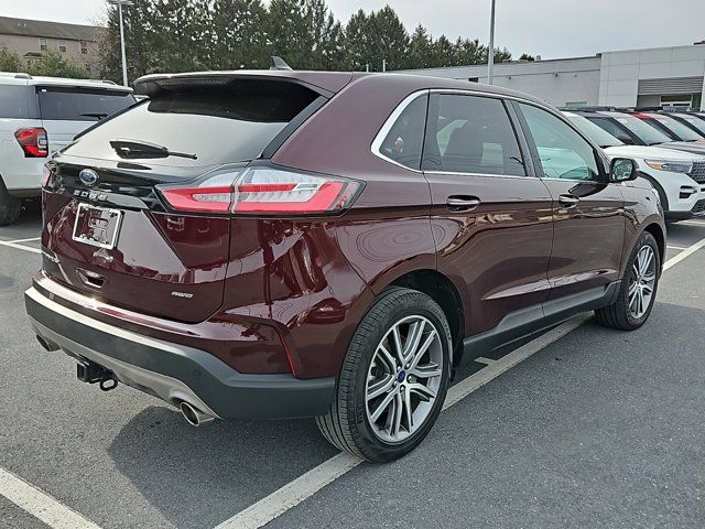 2022 Ford Edge Titanium