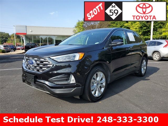 2022 Ford Edge Titanium