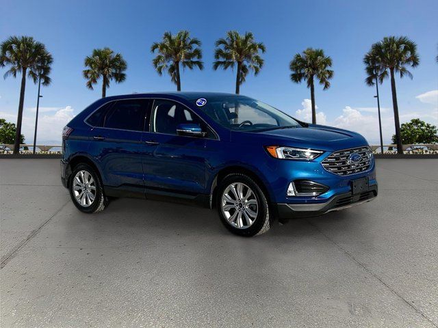 2022 Ford Edge Titanium