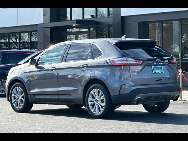 2022 Ford Edge Titanium