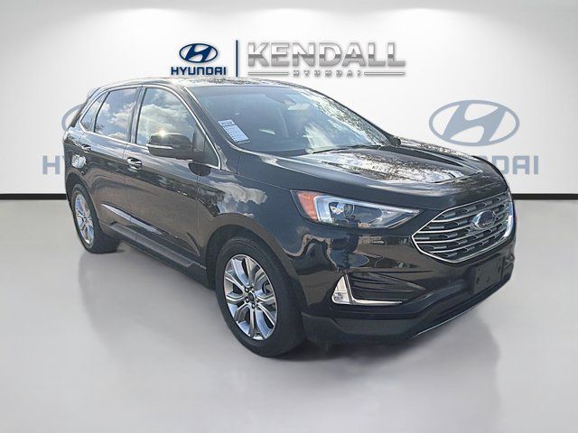 2022 Ford Edge Titanium