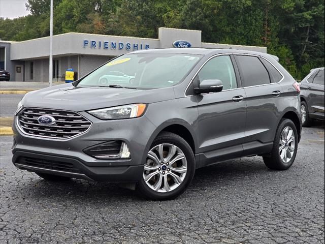 2022 Ford Edge Titanium