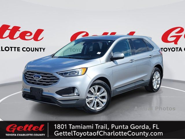 2022 Ford Edge Titanium