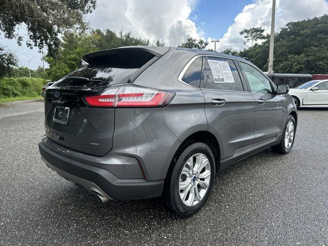 2022 Ford Edge Titanium